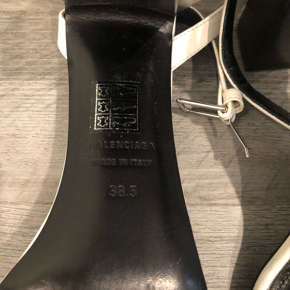 Balenciaga Sandals - Picture 3 of 3